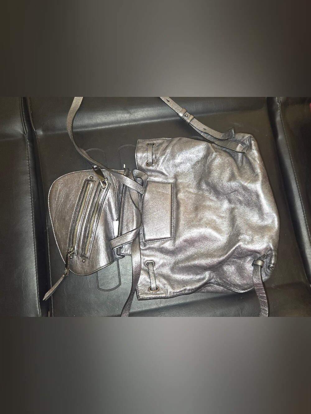 Marc Jacobs Black Leather Crossbody Bag - Picture 4 of 6